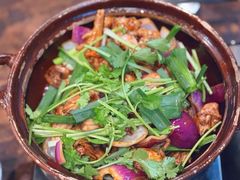 -胡须佬鸡煲四季火锅(海雅缤纷城店)