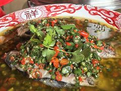 -牟记江湖重庆地标特色菜鱼蛋海鲜无刺鲫鱼(巴南区黑金冠十多年好店)