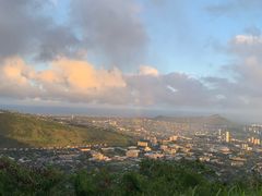 -钻石头山