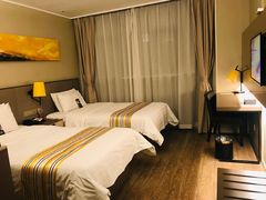 -如家精选酒店(上海张江广兰路地铁站店)