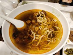 本帮传统辣酱面-春风松月楼(七宝万科店)