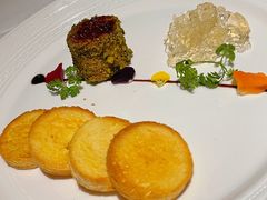 -Mogul Eatery·大亨餐酒馆