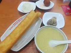-南城香·饭香串香馄饨香(青年路店)