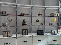 -Gucci(首创奥特莱斯店)