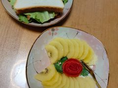 -优护佳医护级月嫂(和睦家浦西店)