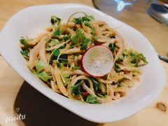 -品味新疆民族风味餐厅(东方今典店)