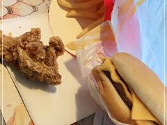 -麦当劳(欢乐谷店)