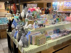 -猫的天空之城概念书店(苏州诚品店)