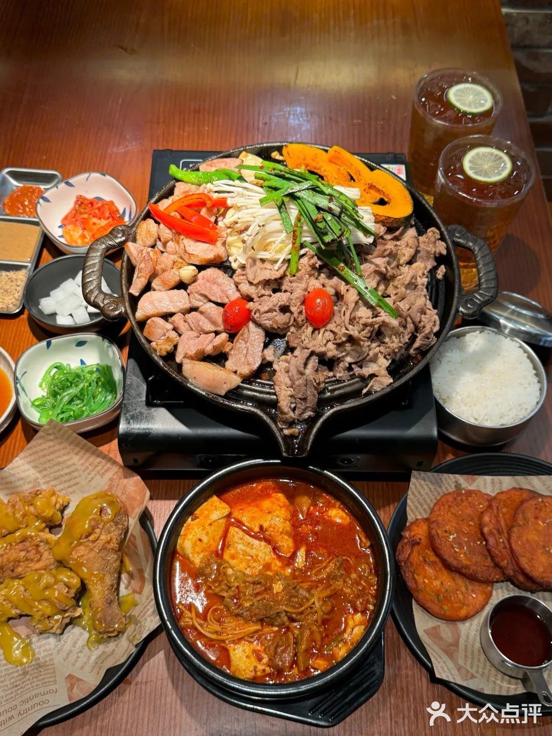 六点坐满人,一半香港人!