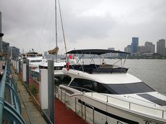 -北外滩百艇汇游艇俱乐部