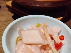 洗澡泡菜-有红鸡毛店·川菜(建设路店)