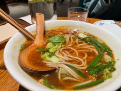 -一坐一忘云南菜(嘉里中心店)