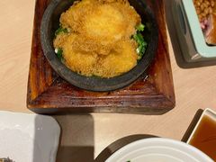 港式石锅蟹粉小笼包-避风塘(宝山万达店)