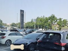 -北京鹏龙大道奔驰4S店(纪家庙店)