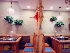 -粘豆包铁锅炖二部(温泉街店)