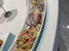 -赶海部落海鲜城(海阳路店)