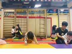 -玩胜青少儿体能(福田侨香中心)