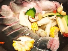 原味原汁锅-鲜潭蒸汽石锅鱼(五道口购物中心店)