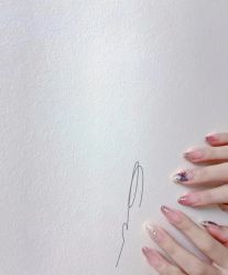 -美甲日记美睫专业纹绣半永久