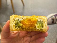 斑斓蛋黄月饼-大苹果面包生日蛋糕(创新店)