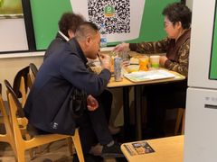-德克士(北京站店)