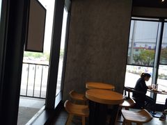 -星巴克(上海浦东禹悦汇店)