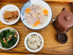 -雪梅月子中心(华侨城店)