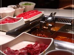 -海底捞火锅鲜切牛肉主题店(长寿路店)