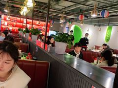 大堂-炙城·韩式烤肉(南京东路店)