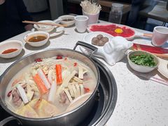 -三人行骨头王火锅(长寿店)