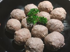 牛肉丸-九鼎轩脆毛肚火锅(商业街店)