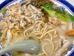 -明呈黄鱼面馆(斜土路店)