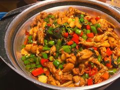 青椒紫苏味-蛙小侠·沸腾砂锅(南山欢乐颂店)