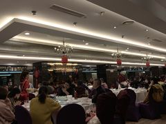 等位区-和记小菜(七宝店)