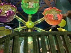 -蓝精灵乐园·世茂精灵之城主题乐园