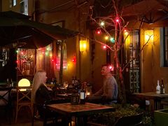 -SISTERS BAR RESTAURANT川意酒馆(嘉善老市H楼店)