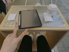 -HUGS coffee(东区店)