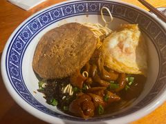 -沪西老弄堂面馆(定西路店)