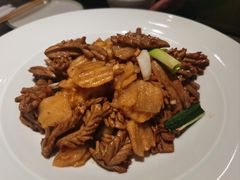 爆炒腰花-闫府私房菜·百年鲁菜(恒隆店)