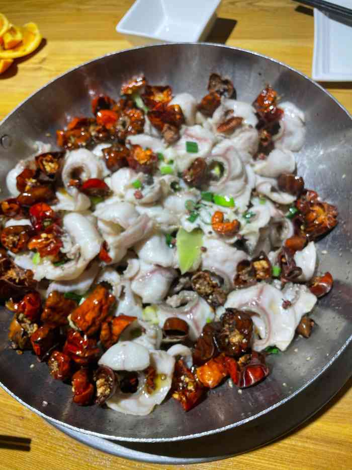 皇中百岁鱼(西兰路店)-"对这种炝锅的鱼片毫无抵抗力哈哈99现杀的.