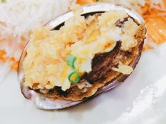 蒜蓉蒸鲍鱼-巽寮印象美食部落餐厅·海鲜·地方特色菜(惠州体验店)