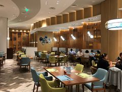 大堂-济南香格里拉·咖啡泉自助餐厅