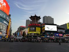 -黄兴南路步行商业街