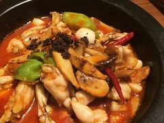 -云海肴·汽锅鸡·云南菜(天山百盛优客店)