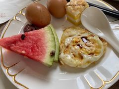 -东方豪景花园酒店·怡景旋转餐厅