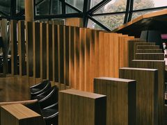 -上海滴水湖皇冠假日酒店