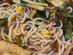 -柳州肥姨妈大骨螺蛳粉(沙河店)