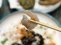 -鑫真味私房菜馆