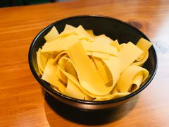 -炉小二铜锅牛蛙•川湘菜(三里屯店)