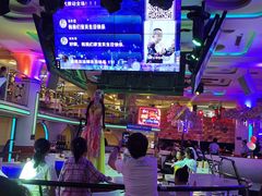 -巴特餐饮6加1音乐餐吧·新疆菜